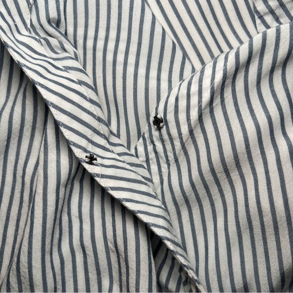 LOFT Long Balloon Sleeve Blue/Gray & White Striped Wrap Shirt V-Neck - Picture 5 of 6